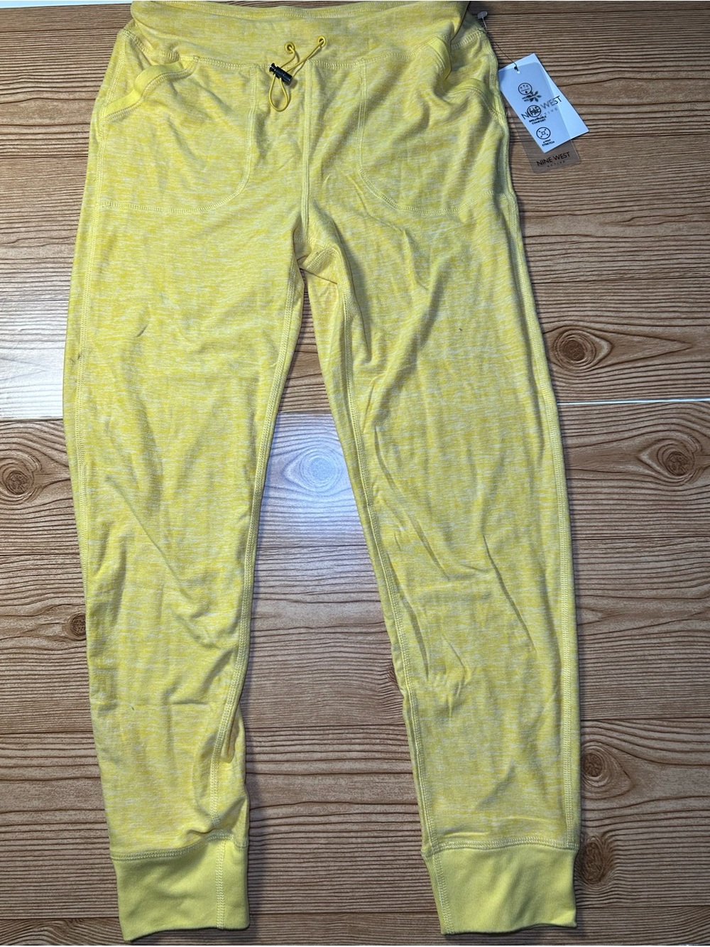 NEW Nine West Women's Size M Active Pants Bright Yellow Pockets Bottom NWT